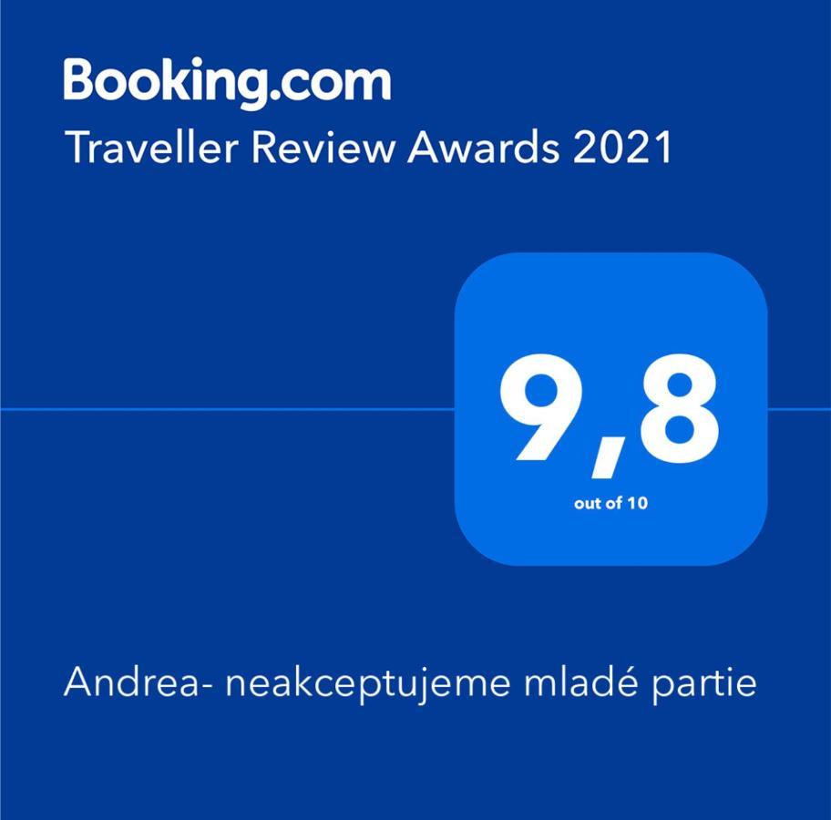 Andrea- Neakceptujeme Mlade Partie Villa Terchova Luaran gambar